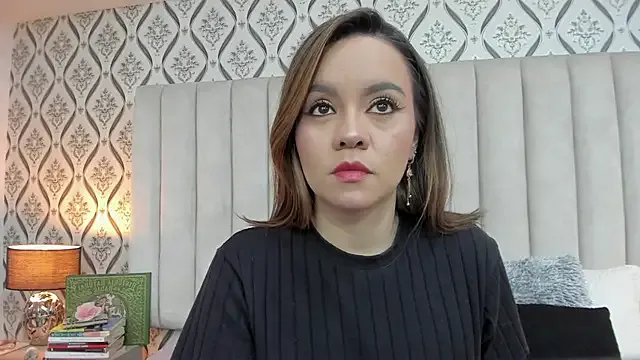 Freechat Sky_Junne on StripChat