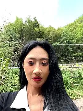 Freechat so-linger on StripChat