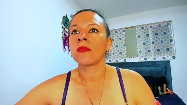 Freechat sofi_saliva2511 on StripChat