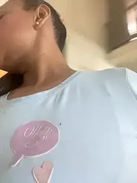 Freechat sofia_xxx02 on StripChat