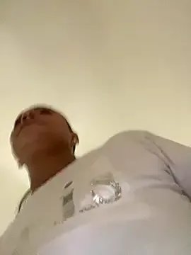 Freechat sofia_xxx02 on StripChat