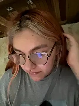 Freechat Sophia_Weest99 on StripChat