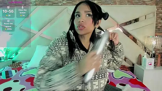 Freechat sophie_pariss on StripChat