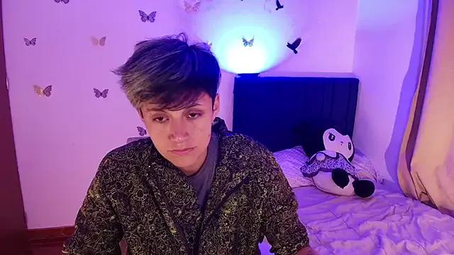 spicyferny on StripChat