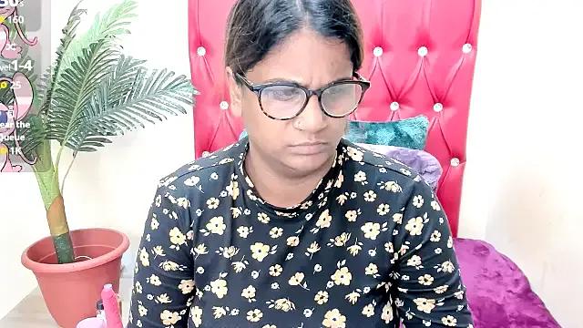 Freechat Strawberry_Lips on StripChat