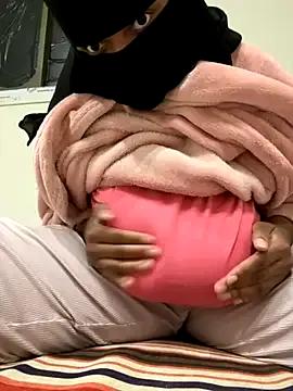 Submissive_Arab — Dancing 