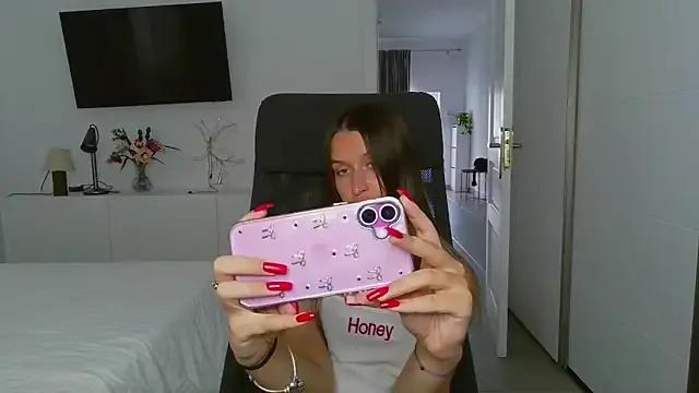 Freechat Submissive_love on StripChat