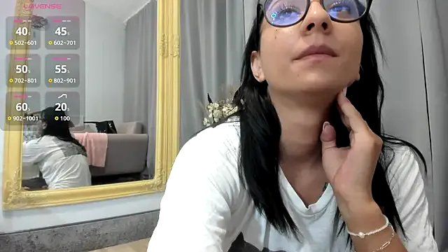 Freechat sugarburn on StripChat