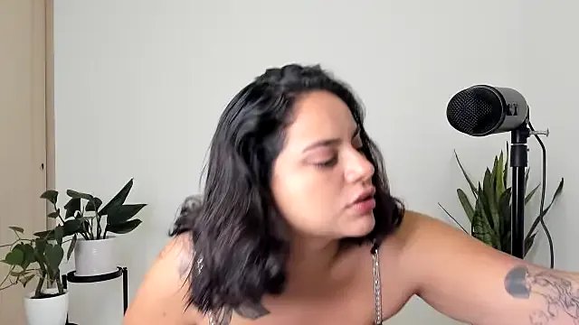 Freechat susy_angel on StripChat