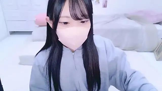 Freechat Suzu_ch_xx on StripChat