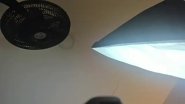 Freechat sweet__vanessa1 on StripChat