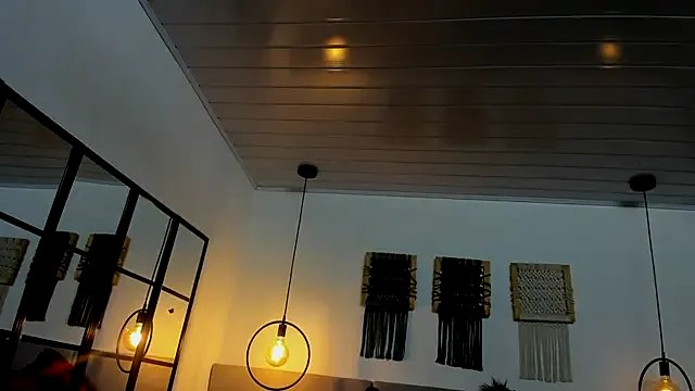 Freechat Sweet_camille on StripChat