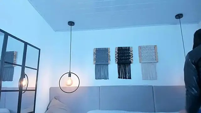 Freechat Sweet_camille on StripChat