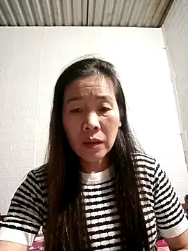 Freechat tabby-cat11 on StripChat