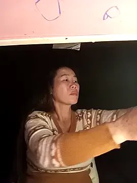 Freechat tabby-cat11 on StripChat