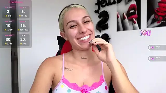 Freechat tammyandrade_ on StripChat