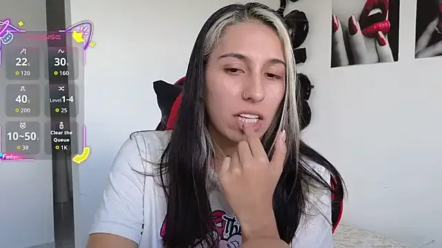 Freechat tammyandrade_ on StripChat