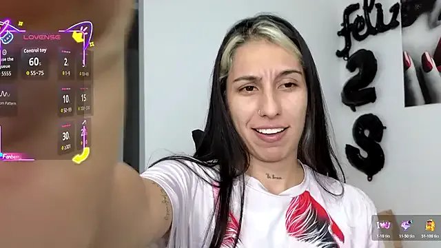 Freechat tammyandrade_ on StripChat