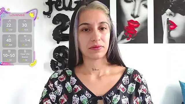 Freechat tammyandrade_ on StripChat