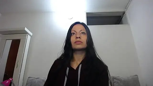 Freechat Taylormegan on StripChat