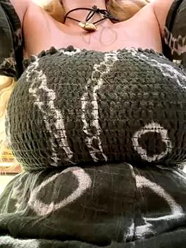 Group Teya_moon_ on StripChat