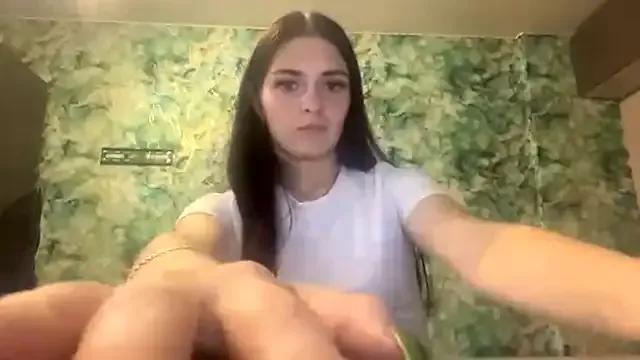 Freechat TianaWidell on StripChat