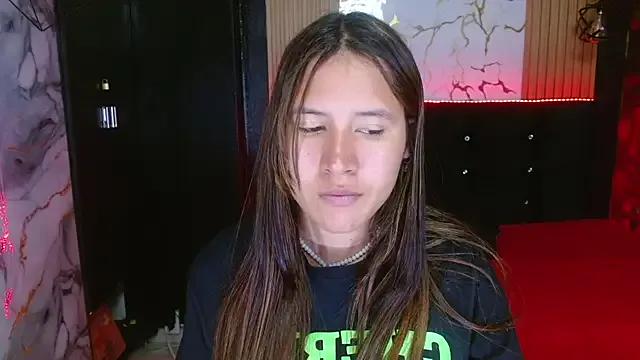 Freechat tinibunny on StripChat