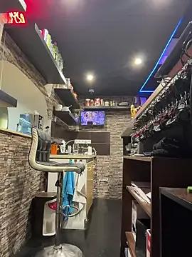 StripChat trainwithme is Freechat trainwithme — Naked strip and jerking my dick at work!