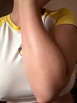 Freechat TriumphLove on StripChat