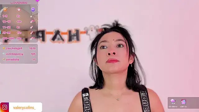 Freechat valerycolins on StripChat