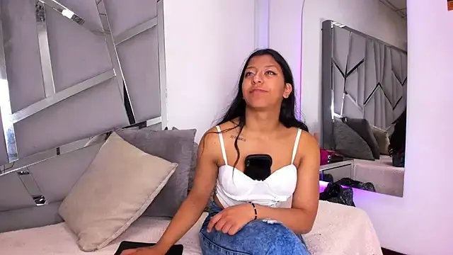 Private VaneLin18 on StripChat