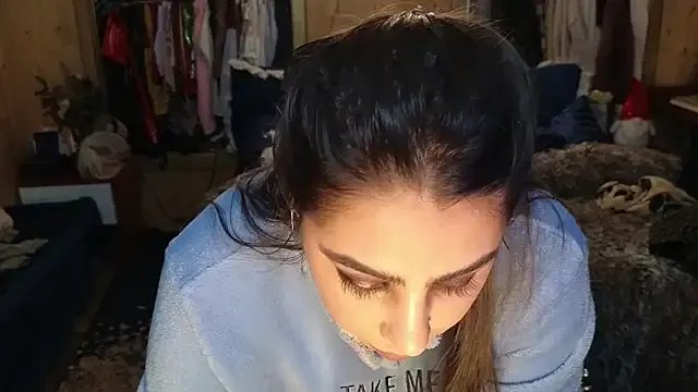 Freechat VanessaDoyle on StripChat