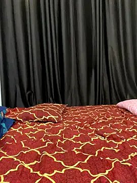 Freechat vickyandtania on StripChat