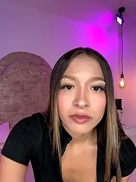 Freechat Victoria_Adams14 on StripChat