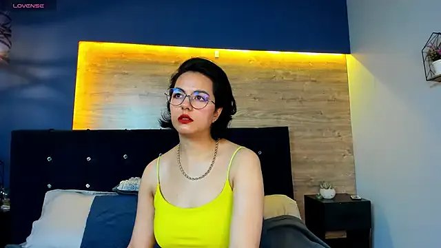 Freechat victoria_byte on StripChat