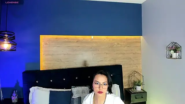 Freechat victoria_byte on StripChat