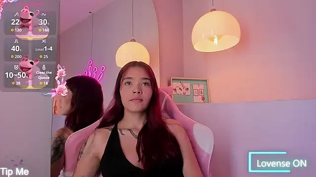 Private violeth_hill on StripChat