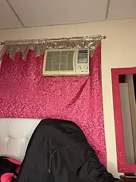 Freechat violetta-brown1 on StripChat