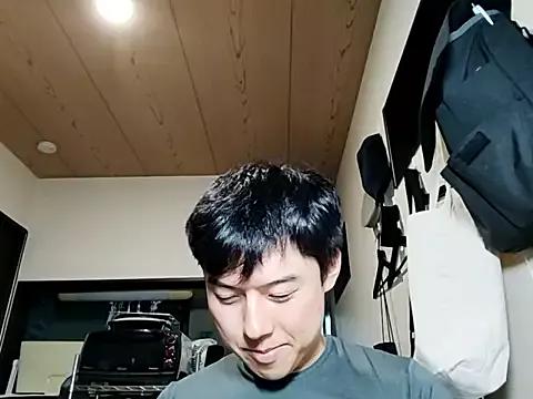 Freechat whitebriefboy on StripChat