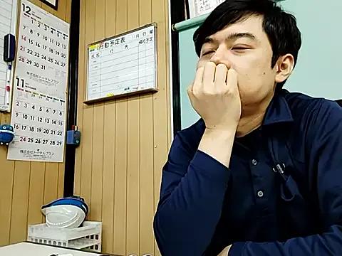 Freechat whitebriefboy on StripChat