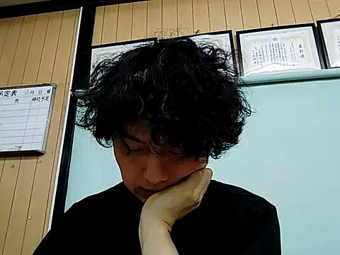 Freechat whitebriefboy on StripChat