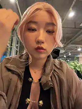 Group winter11 on StripChat