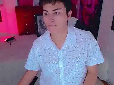 Freechat Yareth_Rouss_ on StripChat