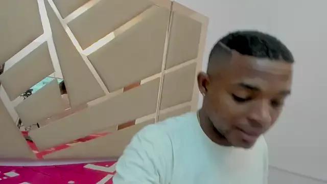 Freechat you_and_i9 on StripChat