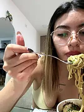 StripChat Your_Honeey is Freechat Your_Honeey — Freechat on StripChat