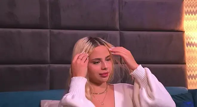 Freechat YssabelFox on StripChat